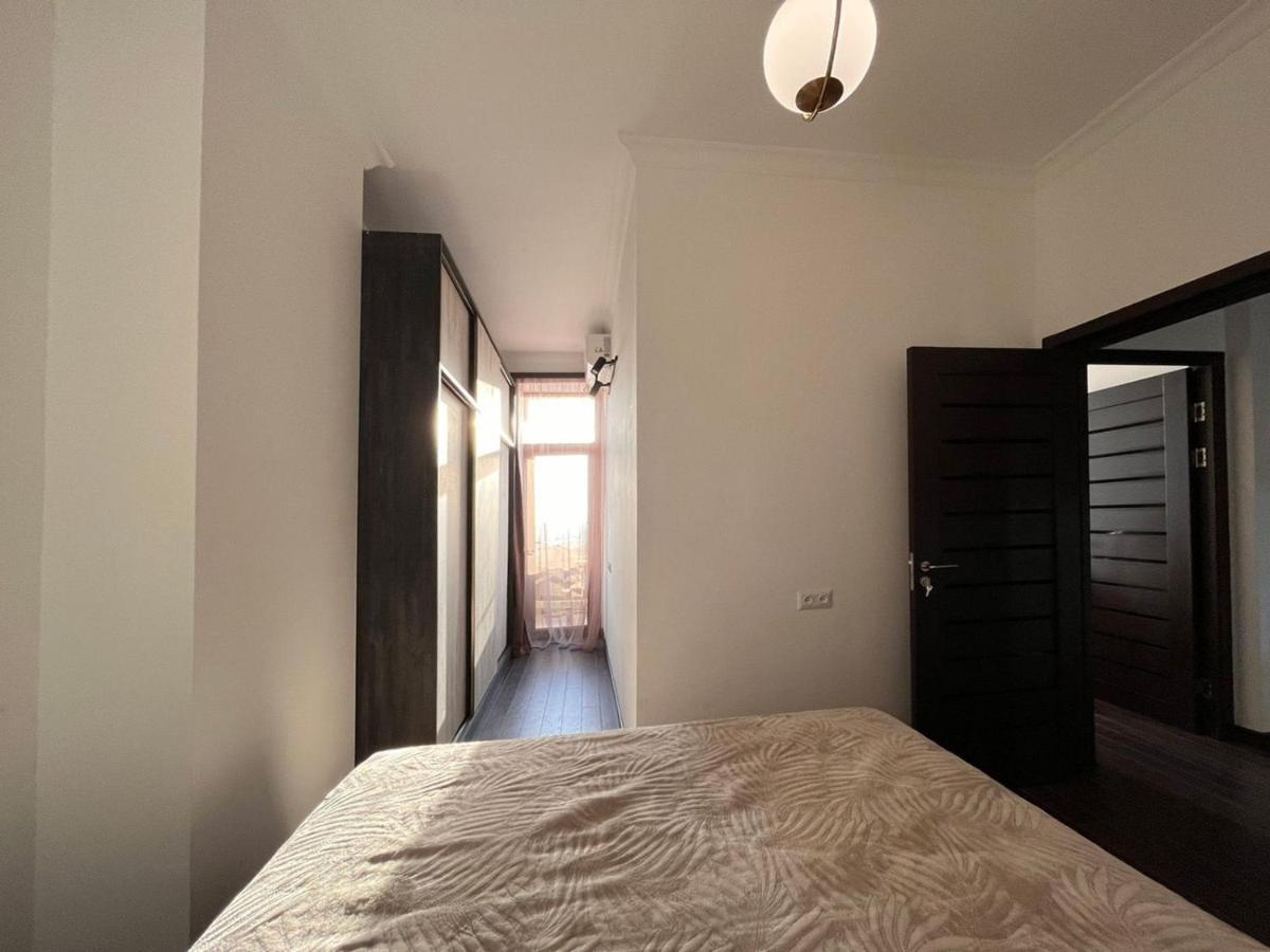 Mountain View Apartment เยเรวาน ภายนอก รูปภาพ
