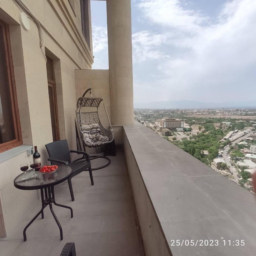 Mountain View Apartment เยเรวาน ภายนอก รูปภาพ